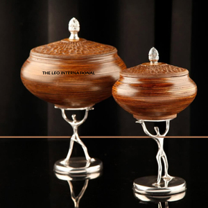 Wholesale Bulk Selling High Grade Silver Plated Heavy Duty <b>Metal</b> <b>Top</b> Lid And Base For Round Shape Wooden Bowl Natural Finish - Product Image 1