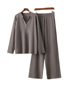 ชุด2ชิ้นเสื้อถักคอวีสไตล์เกาหลีสำหรับผู้หญิงเสื้อกันหนาวแบบสวมหัวเสื้อแบบสวมหัวเสื้อกางเกงเอวสูงแบบลำลอง - Product Image 6