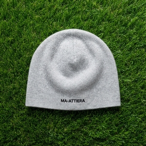 Gorro de Punto Acanalado Gris Claro Personalizado con Puño, Gorro Cálido de Invierno con Logotipo Bordado - Product Image 6