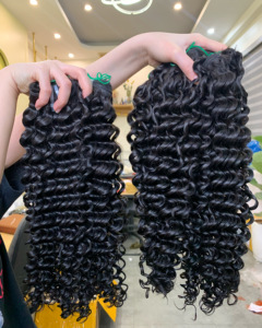 Bunbles et Perruques Deep Wavy Noir Naturel Vietnamien Extensions de Cheveux Humains 100% Authentique Extension de Cheveux Humains - Product Image 4
