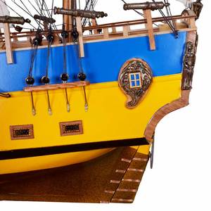Modèle de bateau HMS Endeavour en bois artisanal OMH, peint, style nautique, objets de collection, décorations, cadeaux, Vietnam, 93x30.5x87 cm - Product Image 5