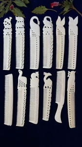 Peine de Barba Tradicional Hecho a Mano de Hueso, Accesorio Natural para el Cuidado de la Barba, Peine de Dientes Finos para Barba, Bigote y Cabello - Product Image 4