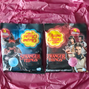 Stranger Things Chupa Chups 120g, 192g Colección de Dulces Lollipop Ultimate para los Fans de Stranger Things - Product Image 1
