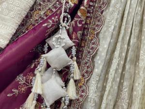 White Beaded Lehenga Choli With Purple Embroidered Dupatta Silk <b>Blend</b> Traditional Dress For Wedding Party Women - Product Image 5