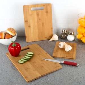 Planches à découper en bois Classic Cuisine, rectangulaires avec poignée, lavables au lave-vaisselle, épaisseur 2,0 cm, emballage individuel - Product Image 1