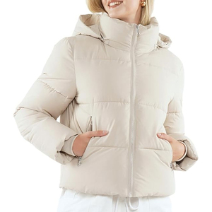 Chaquetas Acolchadas Blancas para Mujer Hechas en Pakistán, Diseño Personalizado, Chaquetas Acolchadas Ligeras para Mujer, Ropa de Invierno para Mujer - Product Image 3