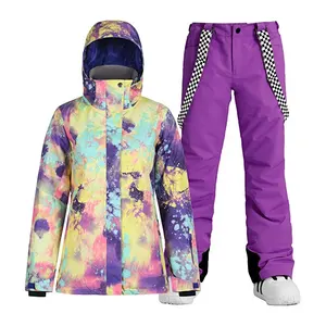 Jaket Ski Wanita dan Celana Tahan Air Pakaian Salju Jaket Snowboard Tahan Angin Mantel Terisolasi