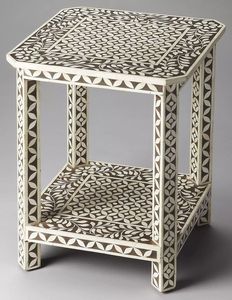 Mesa Auxiliar Decorativa con Incrustaciones de Hueso, Elaborada con Técnicas Artesanales Tradicionales para una Colección de Muebles de Primera Calidad - Product Image 4