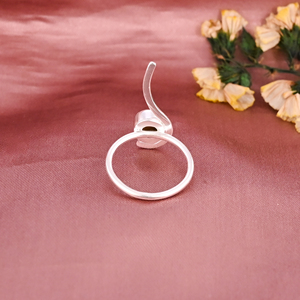แหวนทองเหลืองชุบเงินประดับพลอยตาเสือธรรมชาติสำหรับผู้หญิง - Product Image 3