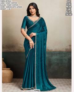 Sari Zariya Luxe - Sin Arrugas, Absorbe la Humedad, Prenda Tradicional de Invierno para Bodas, Diwali y Fiestas - Product Image 3