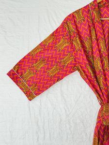 Robe Kimono en Coton Imprimé Tigre, Peignoir Léger Fait Main, Imprimé au Bloc, Style Bohème, Tenue d'Été, Robe de Plage et de Spa, Unisexe - Product Image 5