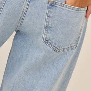Vente Flash : Jeans pour femmes fabriqués en usine, de qualité supérieure, style plat devant, disponibles en gros pour la saison hivernale - Product Image 6