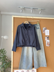 L826 Women's Khaki Cotton Woven <b>Long</b> <b>Sleeve</b> Crop <b>Top</b> Shirt Stylish Pocket Button Collar Spring Summer Casual Blouse Freesize - Product Image 4