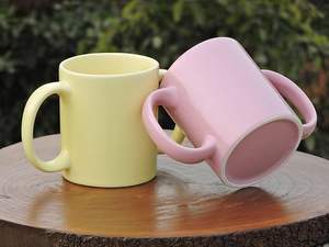 Tasse à thé en céramique pure fabriquée à la main en Inde, soucoupe en forme de nuage avec logo personnalisé et motif cœur, tasse à café très vendue - Product Image 5