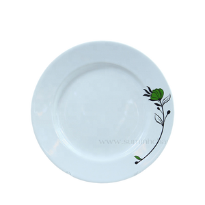 Juego de 12 Tazones de Cerámica Tradicionales de Hanói, Ecológicos y de Primera Calidad, con Diseño de Hojas Florales Verdes Pintadas a Mano y Acabado Pulido - Product Image 4