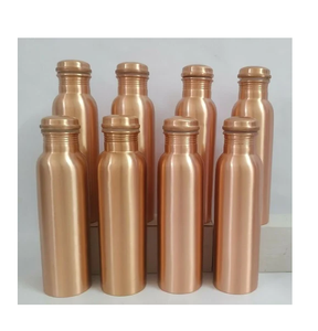 Bouteille d'eau en cuivre, articles de boisson, meilleures ventes, lot de 8 bouteilles d'eau en cuivre couleur or rose à prix avantageux - Product Image 1