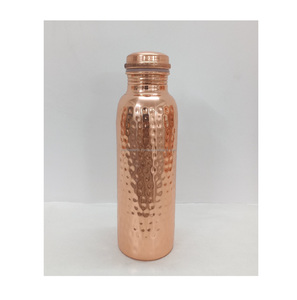 Bouteille d'eau en cuivre massif pur pour une consommation quotidienne, avec bouchon anti-fuite favorisant l'hydratation, la digestion et un mode de vie sain. - Product Image 1