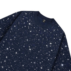 เสื้อยืดโอเวอร์ไซส์ปักลายดาวเต็มตัว แบบสั่งทำพิเศษ เนื้อผ้าหนา 100% คอตตอน ทรงไหล่ตก สไตล์สตรีทแวร์สุดหรู สำหรับผู้ชาย จากซัพพลายเออร์ - Product Image 2