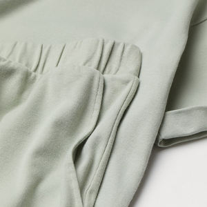 Conjunto de pijama de algodón suave tejido a medida al por mayor para mujer, camisa de manga larga y pantalones cortos, conjunto de pantalones cortos y camisa personalizados - Product Image 6