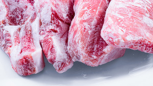 Carne de búfalo congelada 100% halal con médula ósea, envasada al vacío IQF, de alta calidad para exportación, suministro a granel desde Austria - Product Image 4