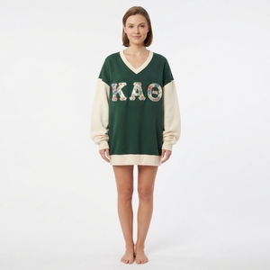 เสื้อสเวตเชิ้ตโอเวอร์ไซส์คอวีสีเขียวสำหรับผู้หญิง พิมพ์ลายตัวอักษรดอกไม้ แขนยาว ผ้าฝ้ายถัก ใส่ได้ในฤดูใบไม้ร่วง - Product Image 1