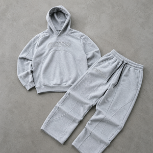 Conjunto deportivo al por mayor para hombre, conjunto de sudadera con capucha y pantalones deportivos a juego para minoristas de ropa urbana estadounidense al por mayor - Product Image 1