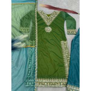 Costume de travail de broderie et de séquence fantaisie pour femmes avec travail manuel en pierre - Product Image 2
