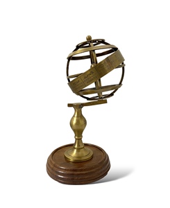 Globe armillaire en laiton de 15 pouces sur trépied en bois ARM55, design Art Déco antique rotatif et éclairé, décoration de bureau, artisanat Tajdaar - Product Image 3