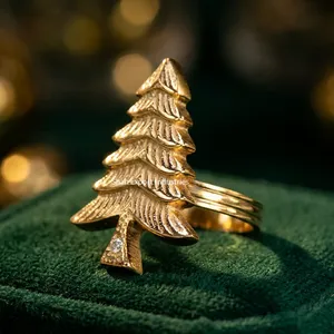 Anneau de serviette en forme de sapin de Noël doré, décoration de table originale pour les occasions festives - Product Image 3