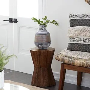 Mesa Auxiliar Hexagonal de Madera de Teca Hecha a Mano Aqdus Saleem |   Diseño Geométrico Contemporáneo Tallado |   Ecológico |   Venta al por mayor - Product Image 1