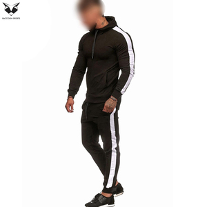 2026 Customized Logo Print Simple Tracksuits, OEM Service Breathable Premium Quality Own Contrast Color Men Wear Tracksuits - Product Image 6