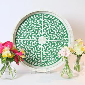 Plateau de service artisanal en os et résine, plateau décoratif moderne en bois pour la maison et l'hôtellerie - Product Image 2