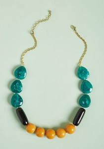 Collier tendance en perles de résine de haute qualité, artisanat, bijoux personnalisés pour femmes et filles, à porter en soirée - Product Image 5