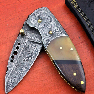 Cuchillo de Caza de Acero de Damasco con Hoja de Punta Caída y Mango de Madera con Funda de Cuero, OEM Disponible - Product Image 5
