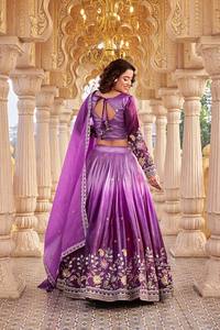 VISHNU K DESIGNS LAHENGA CHOLI DUPATTA, Traje de Fiesta Vintage Largo hasta el Suelo, Bordado con Hilos de Oro Puro, Secado Rápido - Product Image 5