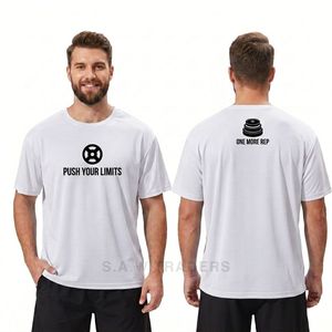 เสื้อยืดกีฬาสีขาวพร้อมข้อความสร้างแรงบันดาลใจ ผลิตจากโพลีเอสเตอร์ ระบายเหงื่อได้ดี น้ำหนักเบา เหมาะสำหรับวิ่ง ออกกำลังกาย และฝึกซ้อม - Product Image 3