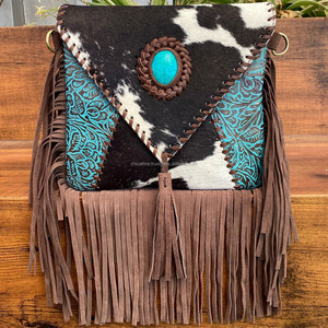 Última fábrica al por mayor en relieve de cuero de vaca con flecos bandolera para mujer personalizado moda espeleología bolsos de hombro de cuero - Product Image 3