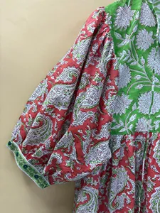 เดรสสั้นผ้าฝ้ายพิมพ์ลายดอกไม้สีชมพูเขียวสไตล์โบฮีเมียน แขนพองทรงหลวมใส่สบายสำหรับฤดูร้อน - Product Image 2