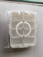 Draagbare verdeelde snackbox met deksel en handvat, plastic serveerschaal, opbergbak voor fruit, snacks en groenten