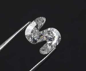 Diamante CVD Cultivado en Laboratorio con Claridad VVS-VS, Letra 'S' del Alfabeto, Certificado por IGI para la Fabricación de Joyas y Colgantes - Product Image 3