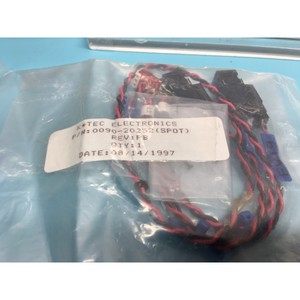 2 AMAT 0090-20252 Válvula de 3 vías 24 VCC tipo anillo - Equipo y piezas de semiconductores de confianza de legado global - Product Image 1