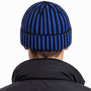 Gorro de punto a rayas de dos tonos para hombre, gorro de invierno con puño, ligero, transpirable, estilo urbano, unisex. - Product Image 4