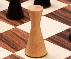 Série Minimaliste Midnight : Pièces d'échecs contemporaines en bois d'ébène et buis naturel, hauteur du roi de 3,4 pouces, au meilleur prix - Product Image 3