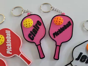 Porte-clés en caoutchouc durable en forme de balle de pickleball, logo personnalisé, taille sur mesure, OEM, vente en gros - Product Image 4