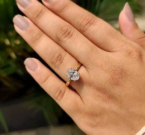 Anillo de Compromiso Personalizable con Diamante Cultivado en Laboratorio de Corte Ovalado de 1 Quilate, Oro Sólido de 10k, 14k, 18k, Color EF, Claridad VVS, Sin Níquel, Sin Plomo - Product Image 1