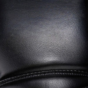 ถุงมือชกมวยหนังแท้แบบกำหนดเอง นุ่มสบาย สีพื้น ระบายอากาศได้ดี ซับเหงื่อ ปิดแบบผูกเชือก สำหรับการฝึกซ้อมระดับมืออาชีพ - Product Image 4