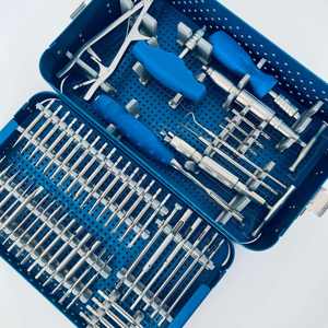 Juego de instrumentos quirúrgicos para traumatismos con pinzas de sujeción ósea, placas, tornillos, taladros, machos de roscar y kit para fragmentos pequeños de Surgiright Instrument - Product Image 6