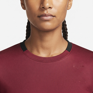 Ropa Deportiva para Mujer, Jersey de Fútbol de Manga Larga con Cuello Redondo, Diseño Personalizado, Fabricante de Jerseys de Fútbol para Mujer - Product Image 4