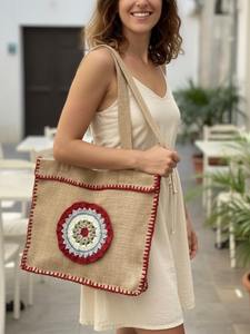 Sac fourre-tout en jute au design géométrique élégant, sac de shopping tendance pour les étudiants, essentiels quotidiens, approvisionnement export Inde - Product Image 4
