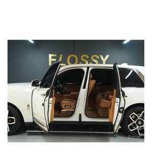 Rolls-Royce Cullinan 2023/7, 6.7 V12, 43.000 km, Caja de Cambios Automática, Volante a la Izquierda, Norma de Emisiones Euro V, 5 Plazas - Product Image 6